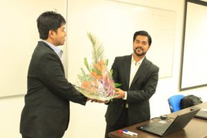 Ananth V Digital Marketing Social Media Corporate Trainer, Entrepreneur, Author, Speaker & Global award winning Professional