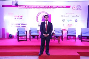 speaker digital marketer trainer influential leader social media professional winner